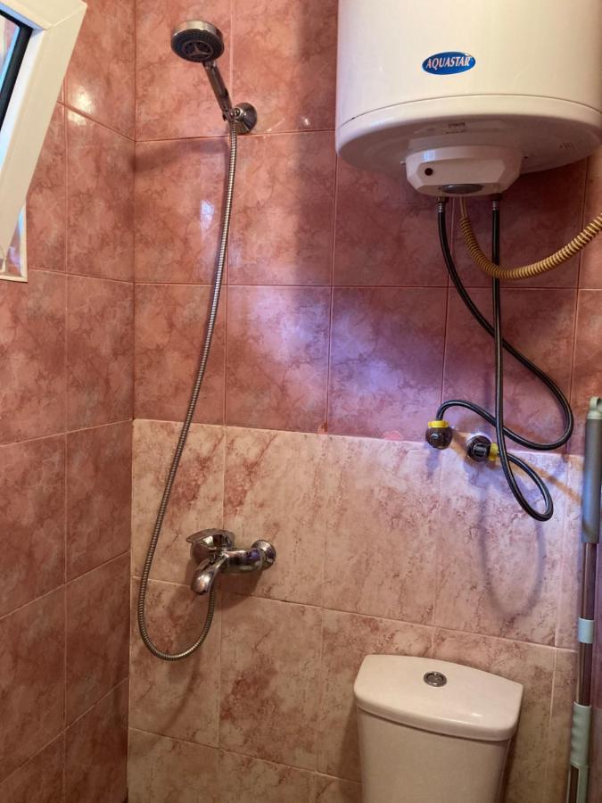 Apartment Kostava 10 Batumi Esterno foto